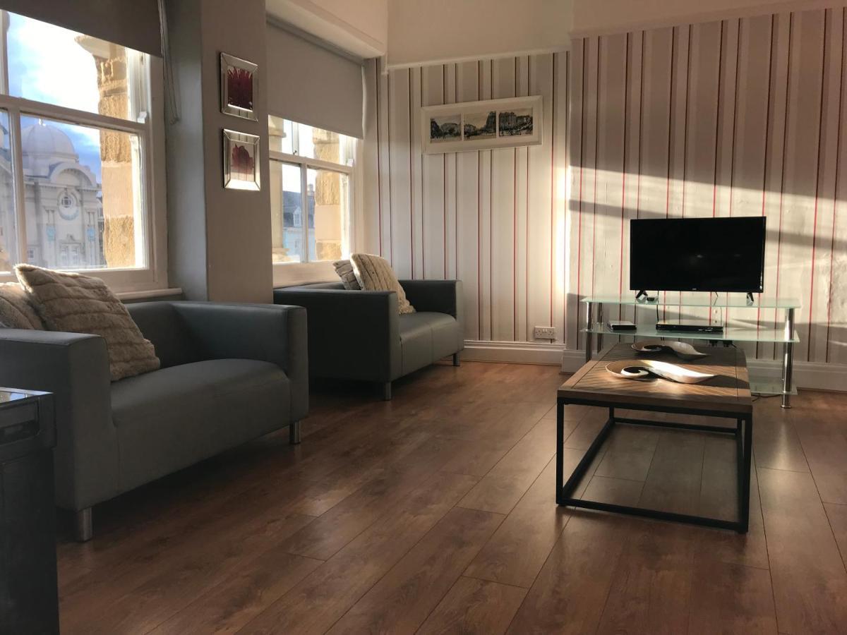 Cornerhouse Apartments Llandudno Ngoại thất bức ảnh