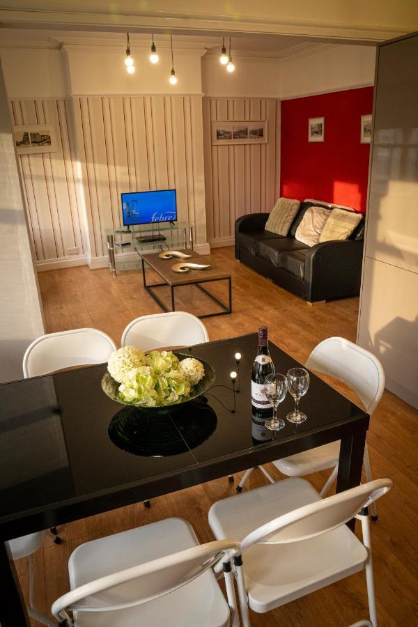 Cornerhouse Apartments Llandudno Ngoại thất bức ảnh