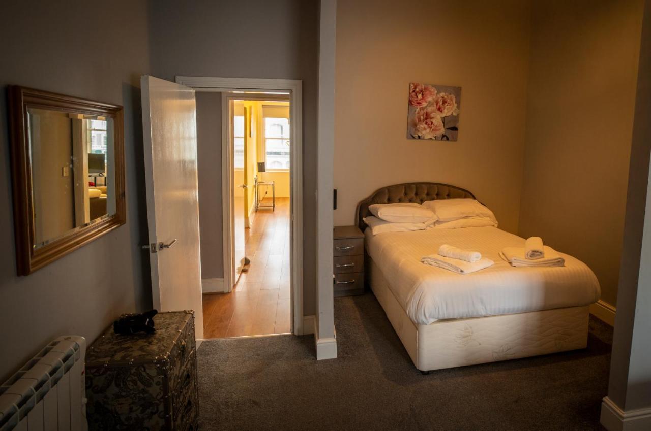 Cornerhouse Apartments Llandudno Ngoại thất bức ảnh